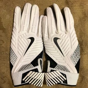 Nike D-Tack Football Gloves Size Large